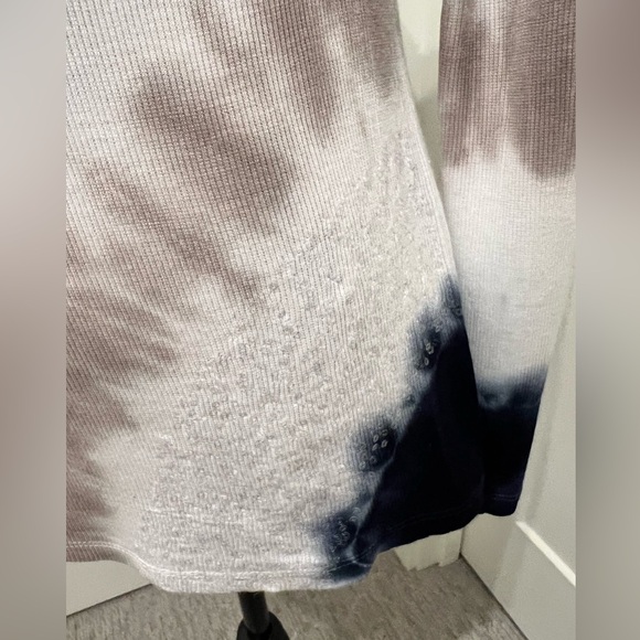 I’m NC long sleeve tee with sparkles - Picture 3 of 8